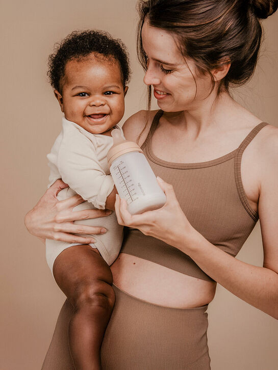 Антиколиковая силиконовая бутылочка Zero.Zero 270 мл, средний поток, от 3х мес Suavinex | Фото 3