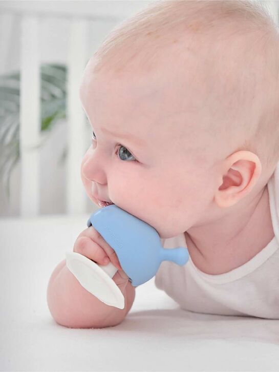 Прорезыватель Грибочек, силиконовый, зелёный Mombella | Фото 2