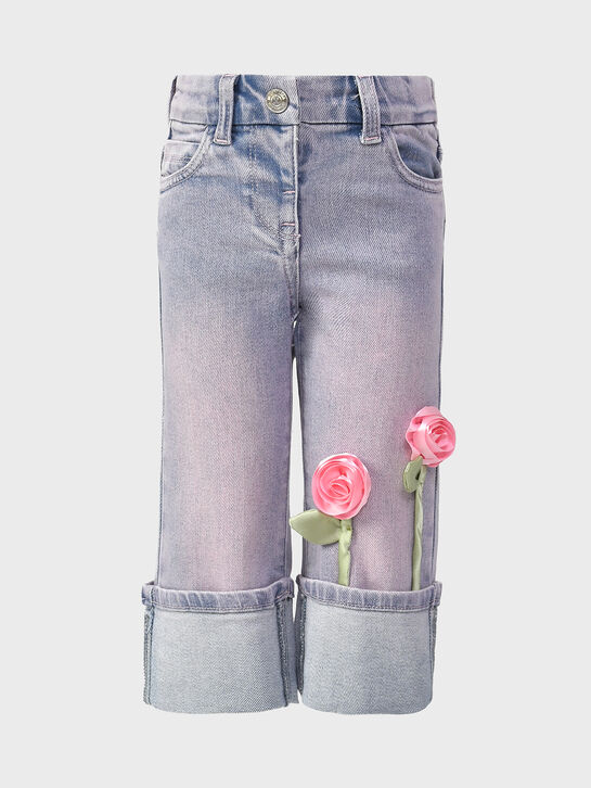 Джинсы с аппликациями &quot;розы&quot; Monnalisa | Фото 1