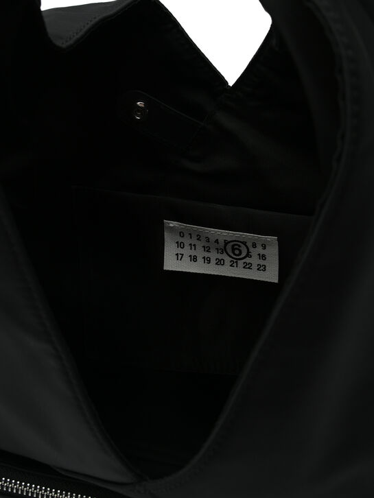 Сумка с накладным карманом, черная MM6 | Фото 6