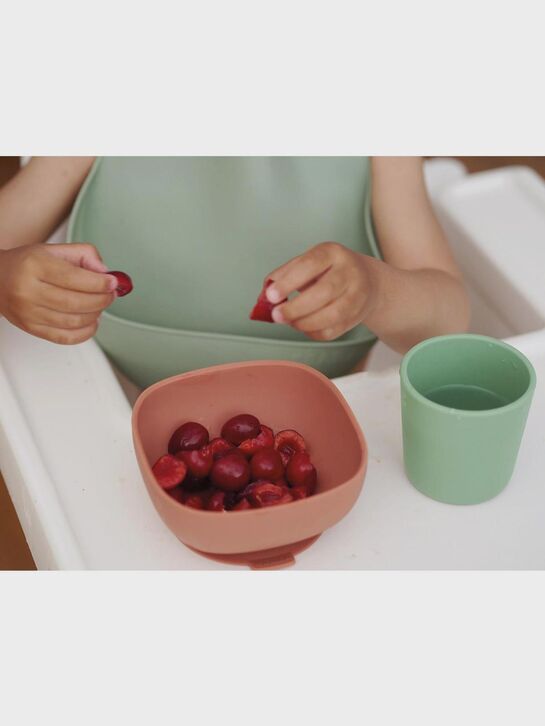 Набор посуды 2 тарелки, стакан, ложка COFFRET REPAS SILIC MINERAL BEABA | Фото 6