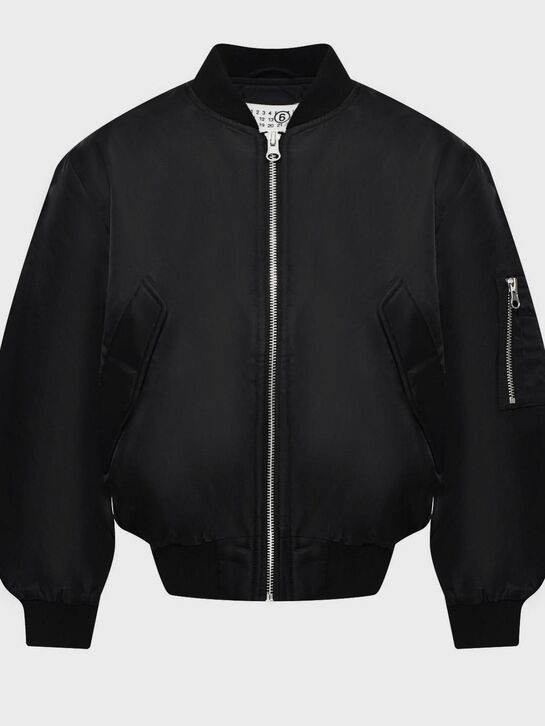 Куртка-бомбер утепленная с логотипом на спине, черная MM6 | Фото 1