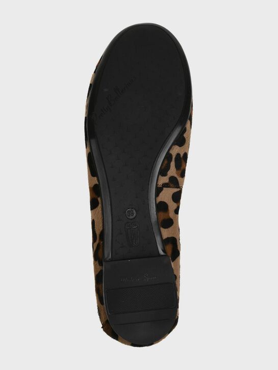 Кремовые туфли с леопардовым принтом Pretty Ballerinas | Фото 5