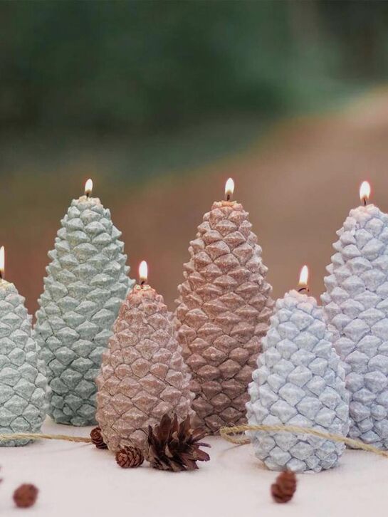 Свеча фигурная шишка бежевая малая 90г Bougies La Francaise | Фото 2