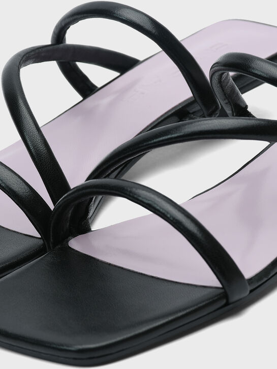 Босоножки Morena с ремешками, черные By Far | Фото 7