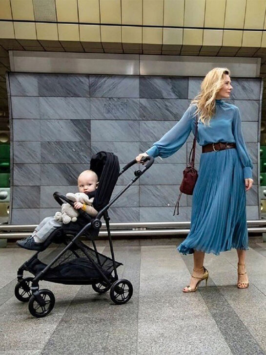 Коляска прогулочная Melio Carbon Magic Black с дождевиком CYBEX | Фото 10