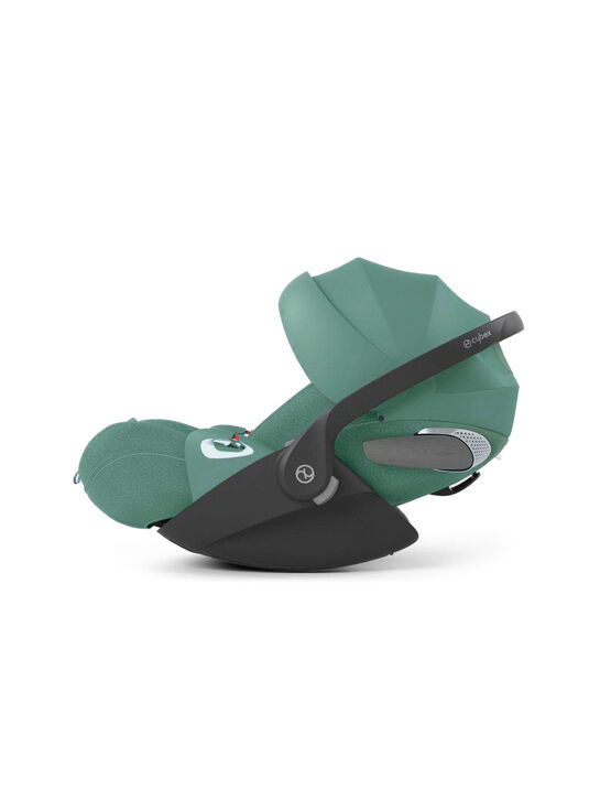 Коляска 3 в 1 Priam IV Rosegold цвет Leaf Green в комплекте со спальным блоком Lux Carry Cot, креслом Cloud T и Базой Isofix CYBEX | Фото 12