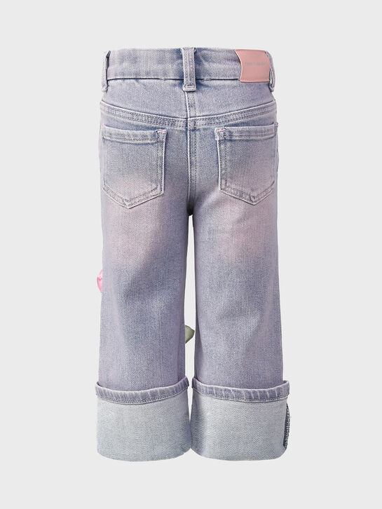 Джинсы с аппликациями &quot;розы&quot; Monnalisa | Фото 2