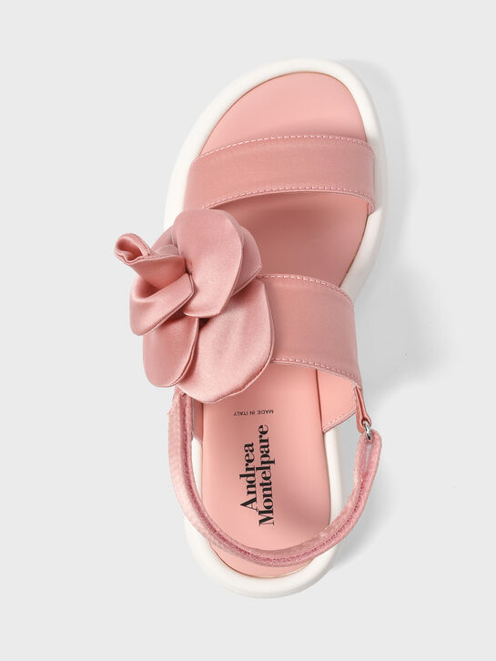 Босоножки с декором &quot;роза&quot; Andrea Montelpare | Фото 4