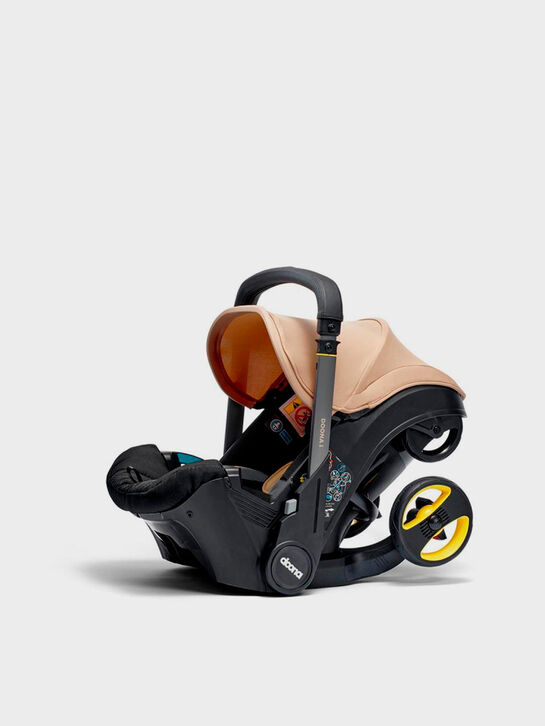Коляска-автокресло Dоona i Sahara Sand в комплекте с базой ISOFIX Doona | Фото 9