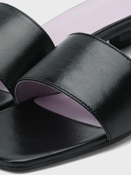 Мюли на каблуке, черные By Far | Фото 7