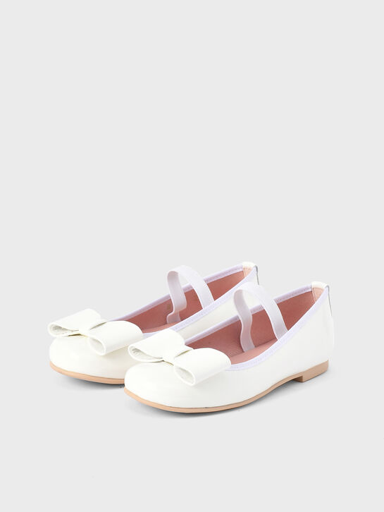 Туфли с кожаным бантом, белые Pretty Ballerinas | Фото 2
