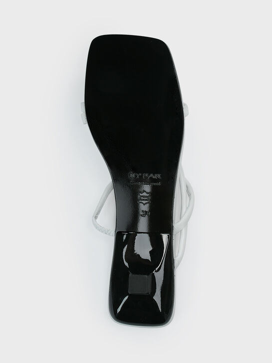 Босоножки Morena с ремешками, белые By Far | Фото 5