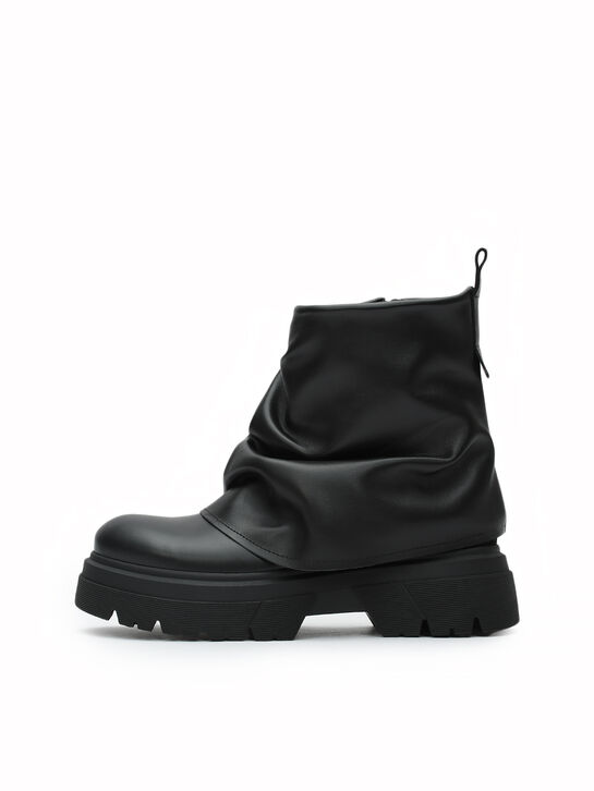 Ботинки демисезонные, черные Jarrett | Фото 1