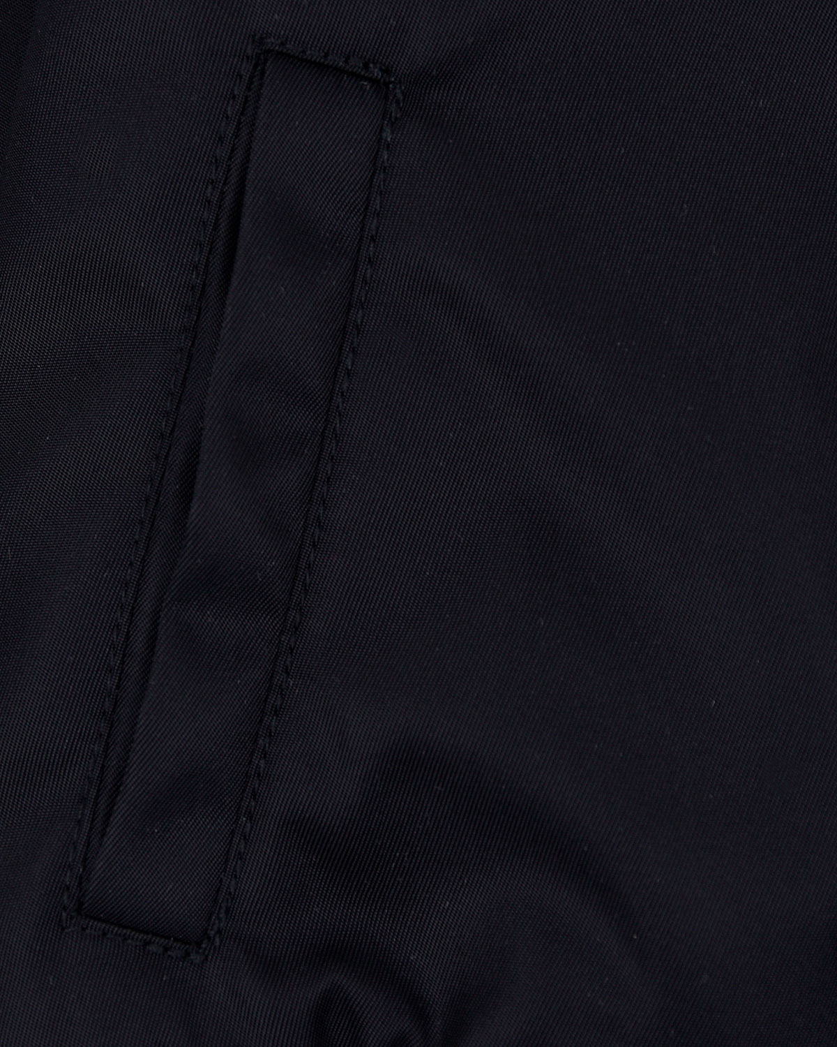 Черная куртка-бомбер с карманом на рукаве Dior детская - фото 5