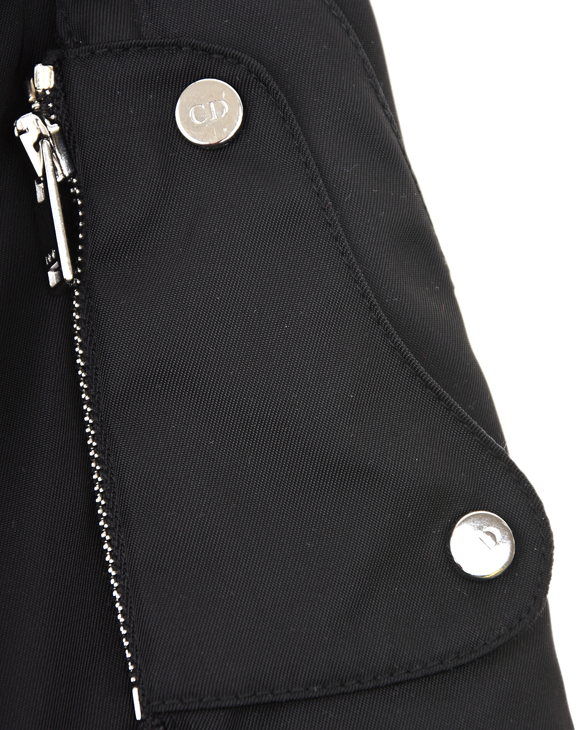 Черная куртка-бомбер с карманом на рукаве Dior детская - фото 3