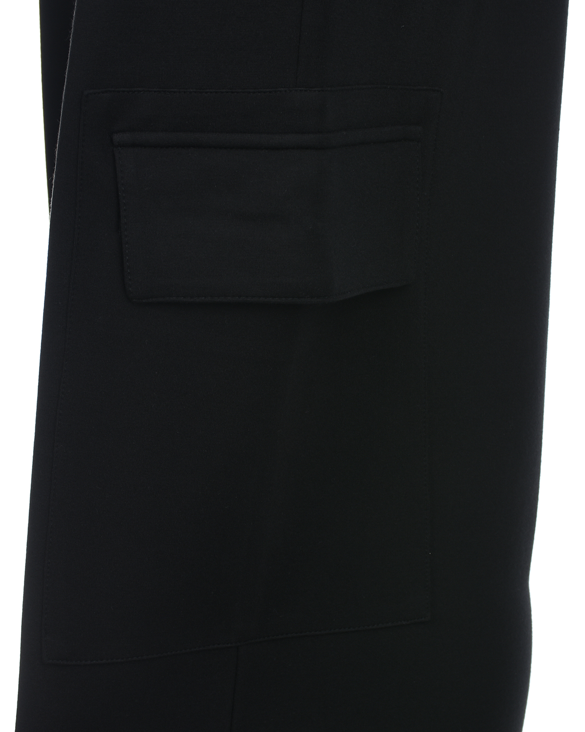 Черные брюки с карманами карго 5 Preview - фото 7