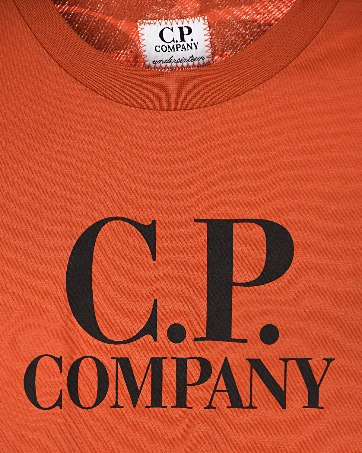 Красная футболка с черным логотипом CP Company детская, размер 140, цвет красный - фото 3