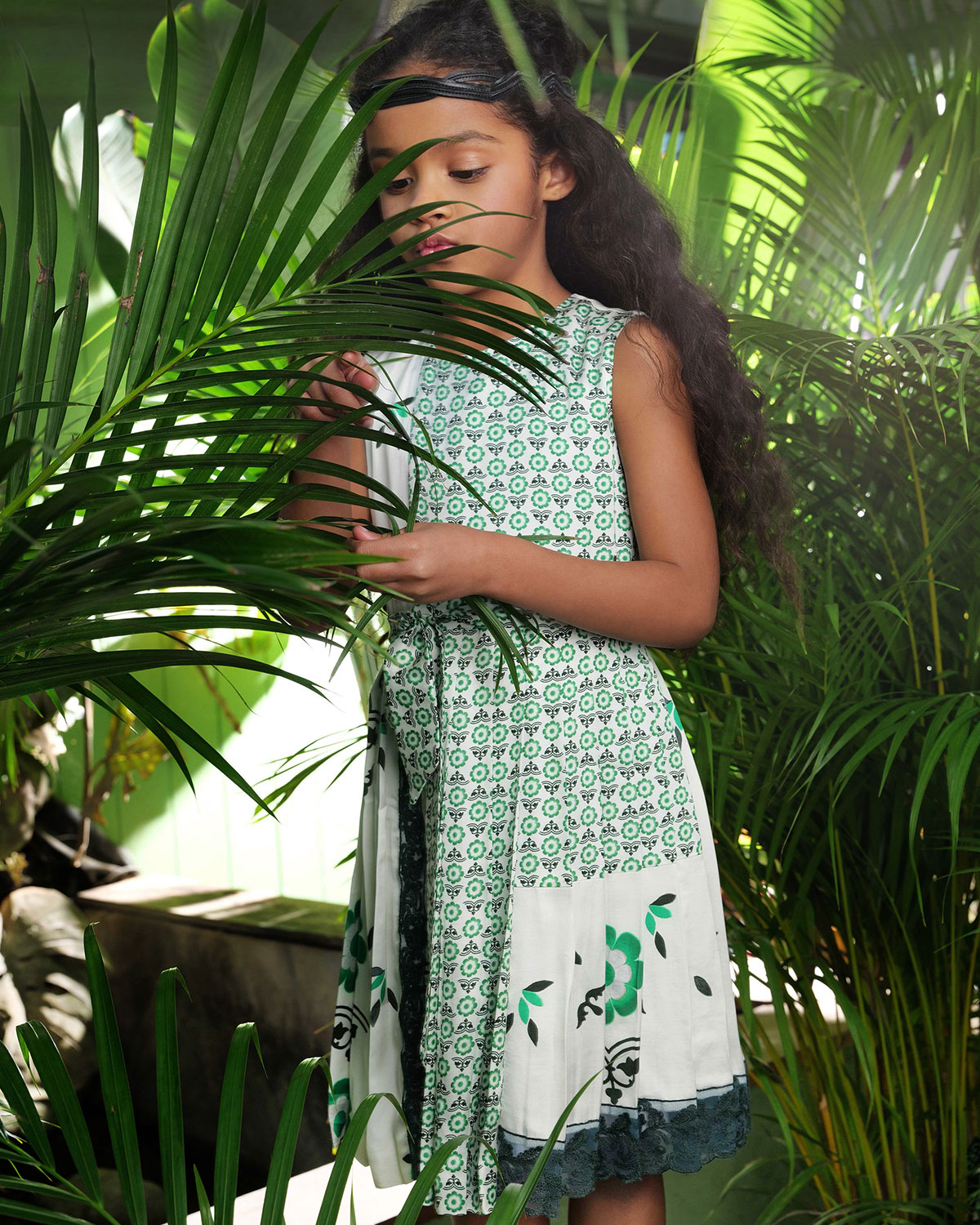 Зеленое платье с ажурными вставками Ermanno Scervino детское, размер 140, цвет зеленый - фото 2