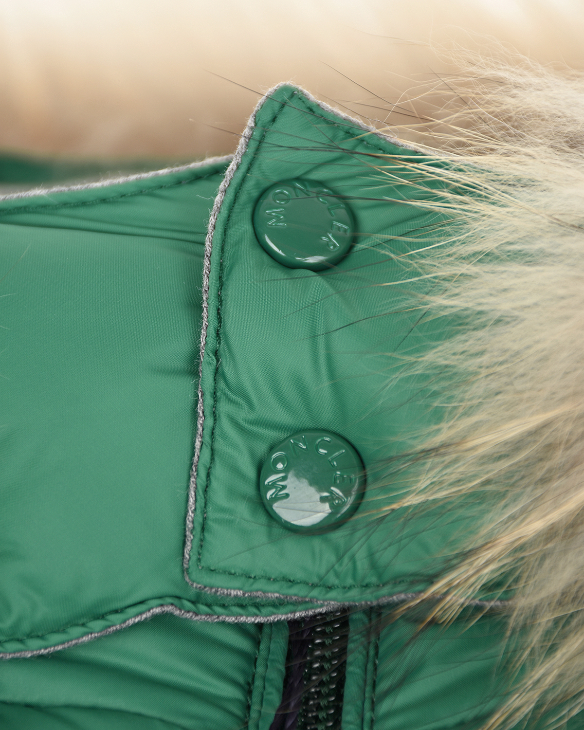 Комплект из пуховой куртки и комбинезона на подтяжках Moncler детский - фото 6