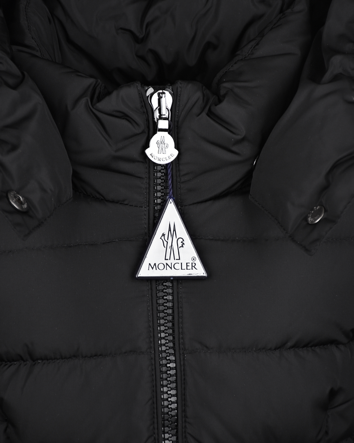 Базовое пальто-пуховик черного цвета Moncler детское - фото 5