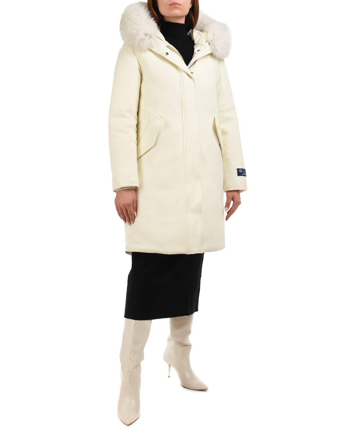 Белое пальто с меховой отделкой Woolrich, размер 42, цвет белый - фото 2