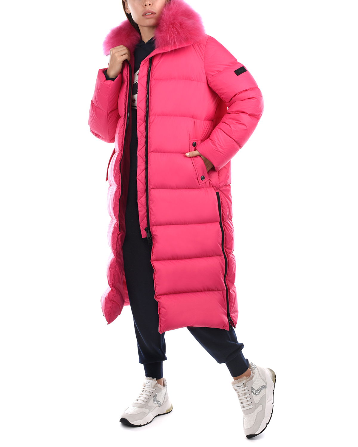 Розовое пальто-пуховик с меховой отделкой Yves Salomon, размер 36, цвет нет цвета - фото 3