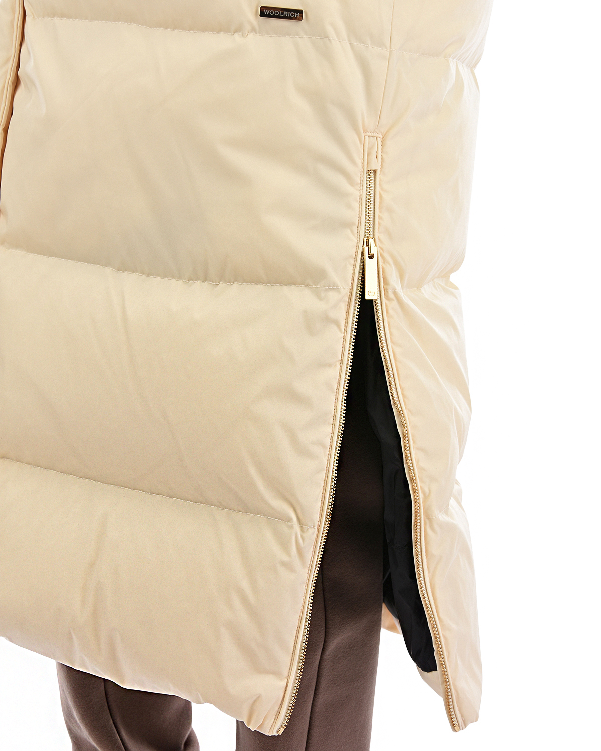 Стеганое пальто молочного цвета Woolrich, размер 40 - фото 10