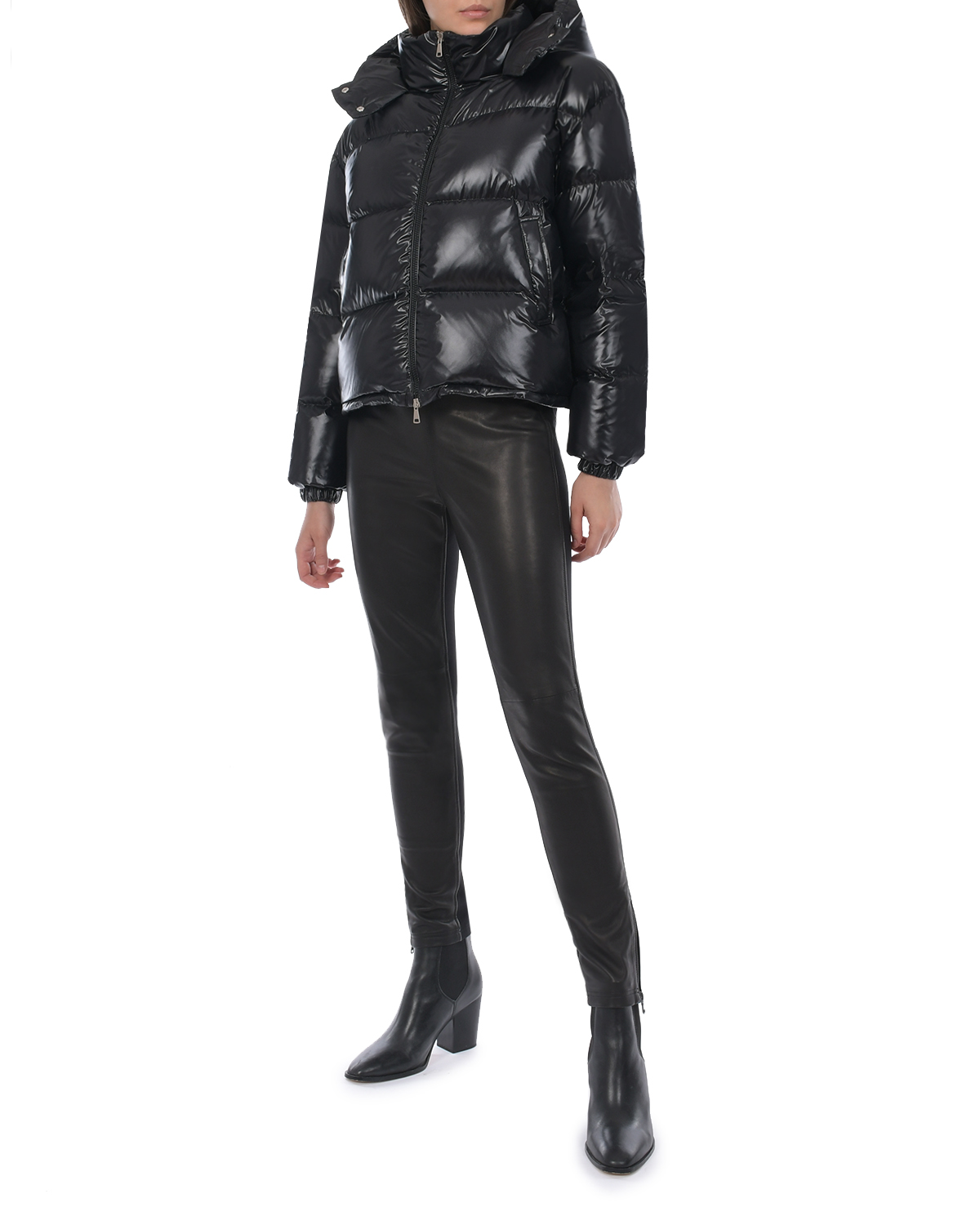 Короткая черная глянцевая куртка Blanchett Goose, размер 44, цвет черный - фото 3