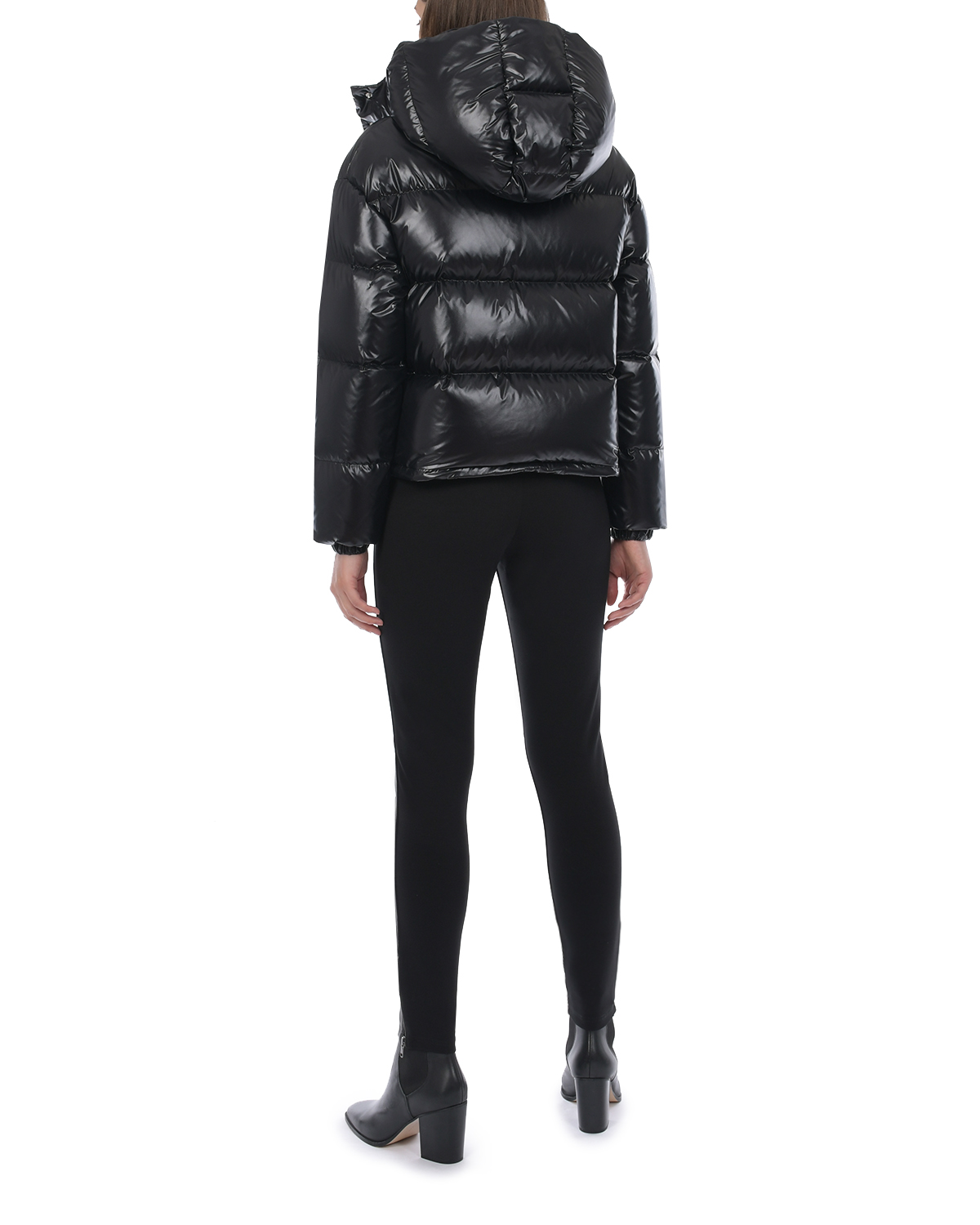 Короткая черная глянцевая куртка Blanchett Goose, размер 44, цвет черный - фото 4