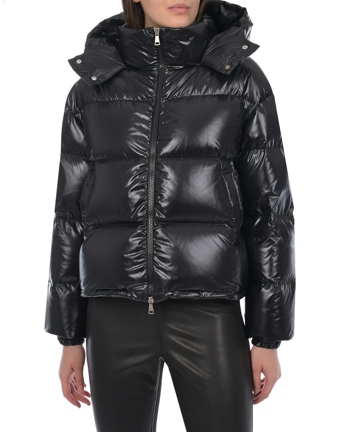 Короткая черная глянцевая куртка Blanchett Goose, размер 44, цвет черный - фото 6