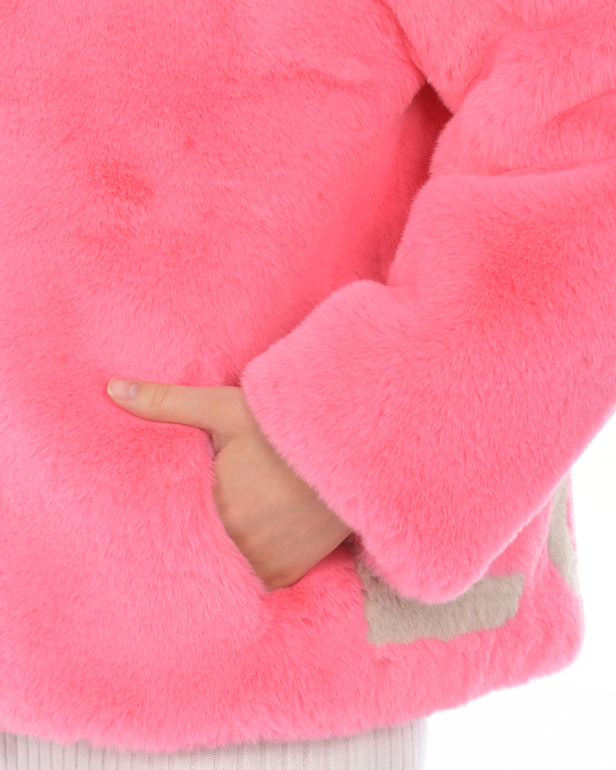 Розовая куртка из эко-меха Glox, размер 40, цвет розовый - фото 8
