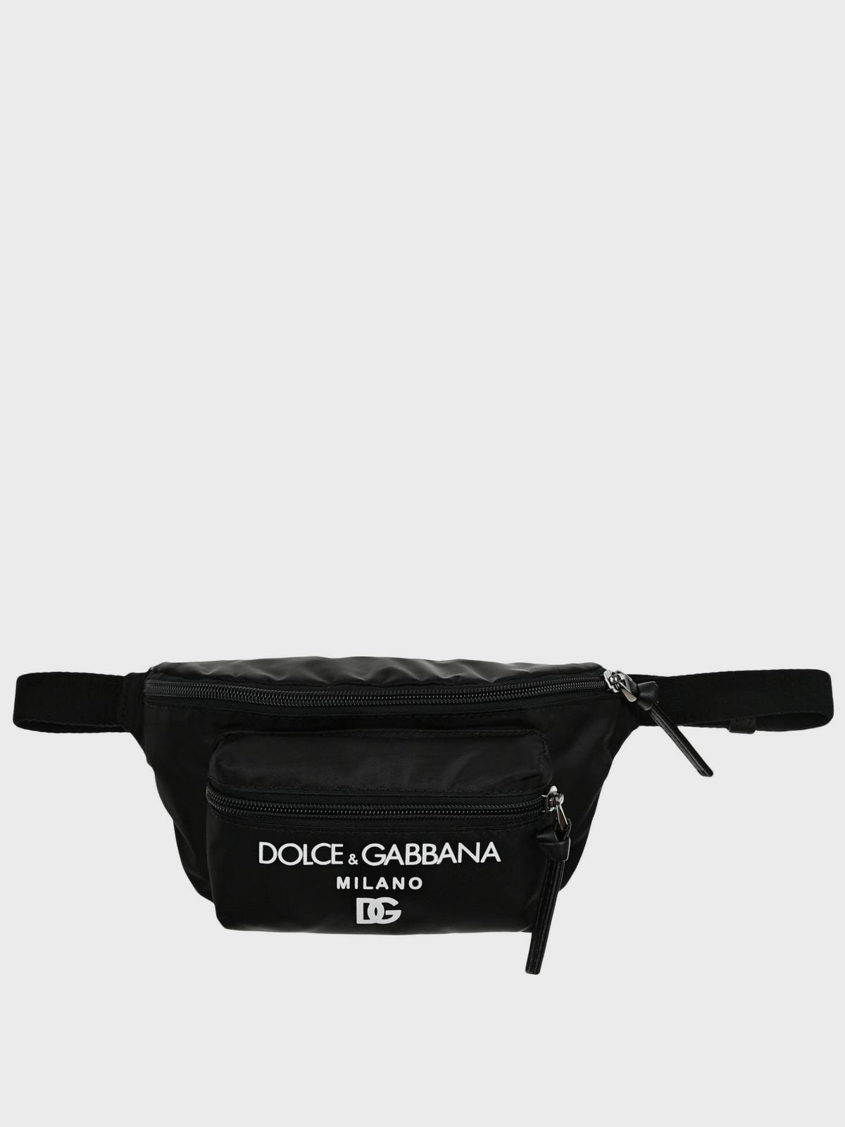 Поясная сумка с белым лого на кармане Dolce ampGabbana 29999₽