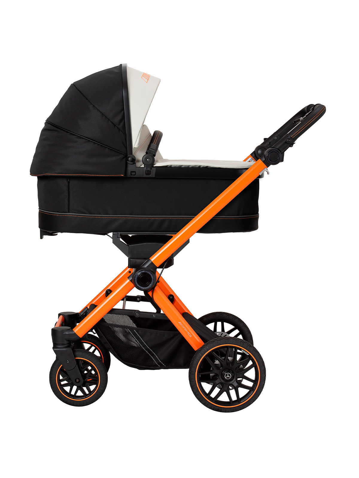 Коляска 2 в 1 AMG GT2, 720 Magmabeam Hartan