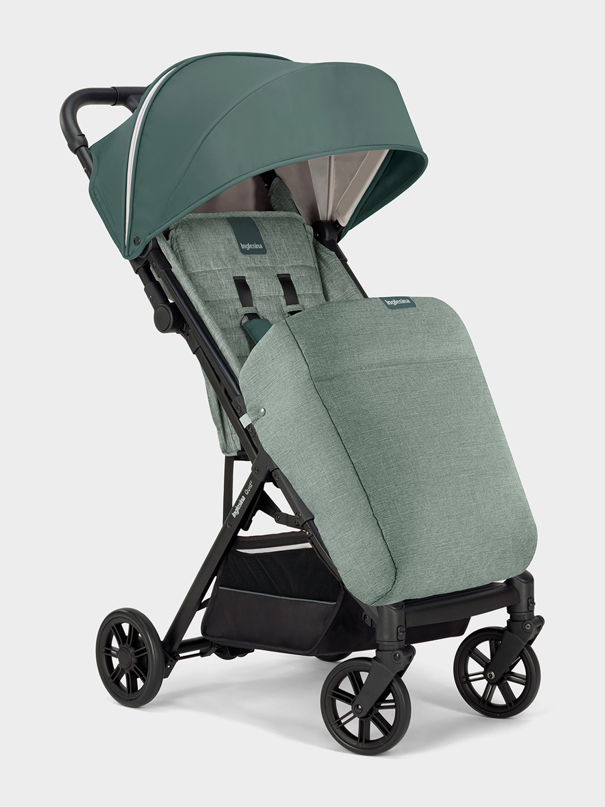 Прогулочная коляска QUID с накидкой для ног цвет ELEPHANT GREY Inglesina 15990₽
