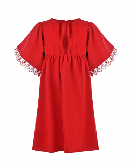 Красное платье с вышитой отделкой рукавов  | Фото 1