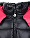 Черное пальто-пуховик с лампасами и меховой отделкой Moncler | Фото 4