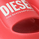 Красные шлепки с белым лого Diesel | Фото 6