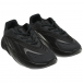 Черные кроссовки OZELIA Adidas | Фото 1