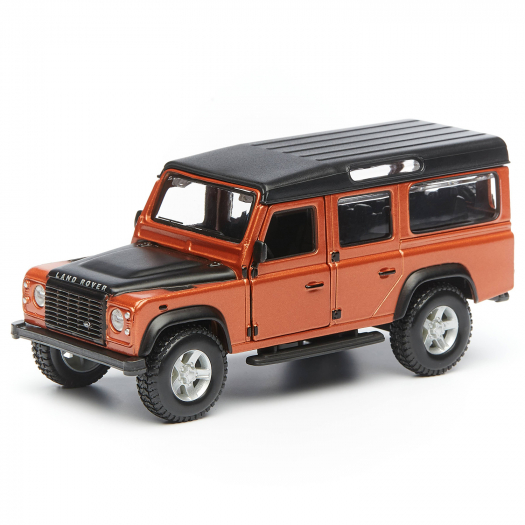 Машина LAND ROVER DEFENDER 110 металлическая Collezione 1:32 Bburago | Фото 1