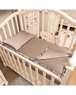 Комплект постельного белья для новорожденных из натурального шелка Mulberry с декором, La Mousson SALON DE SILK , арт. CHBL21SILK_MOUSSON_серебряный | Фото 2