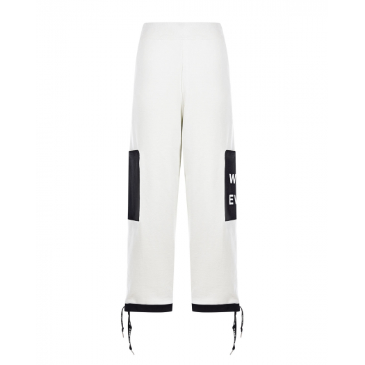Белые спортивные брюки с черными карманами 5 Preview | Фото 1