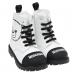 Белые ботинки с черными носами Moschino | Фото 1