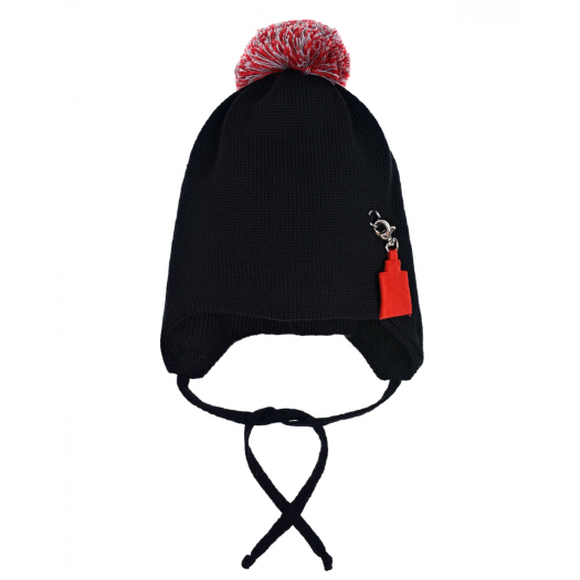 Черная шапка с красным брелоком Il Trenino | Фото 1
