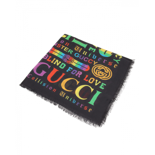 Платок с разноцветным принтом в виде надписей GUCCI | Фото 1