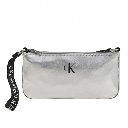 Серебристая сумка с черным логотипом, 24x13x5 см Calvin Klein | Фото 1