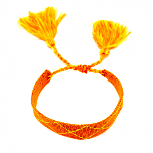 Оранжевый браслет с кисточками Tais | Фото 1